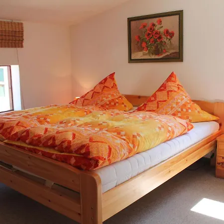 Gorgeous In With Parking And Garden